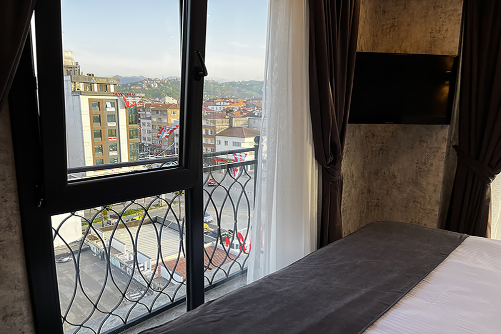 Cadde Manzaralı